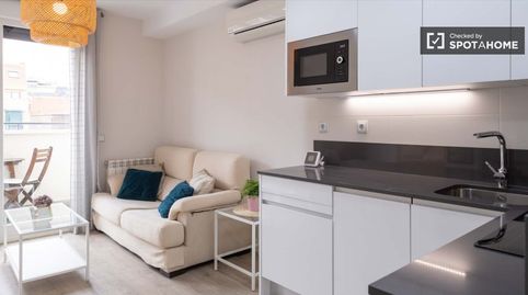 Photo 2 of Flat for rent in Valdeacederas, Madrid Capital