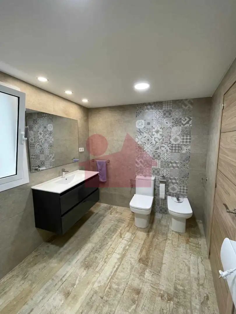 Wohnung mit Terrasse zum Verkauf in Col.legis Nous, imagen 7