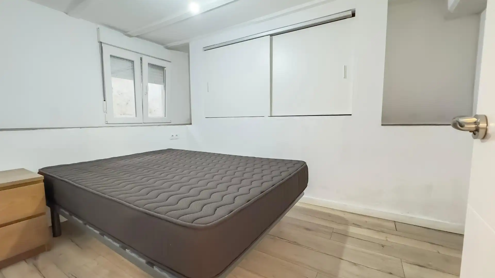 Schlafzimmer von Geschaftsraum zum Verkauf in Errenteria