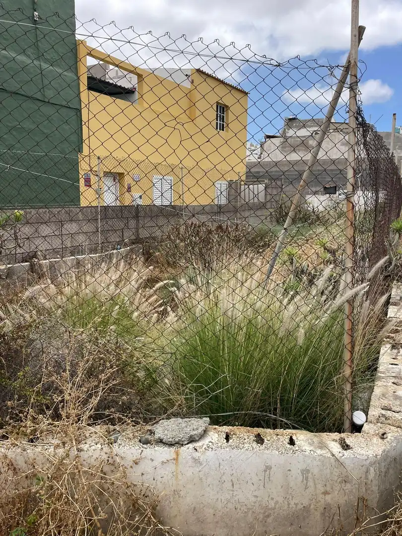 Terreno residencial en venta en Calle Calle Barcelona, imagen 2