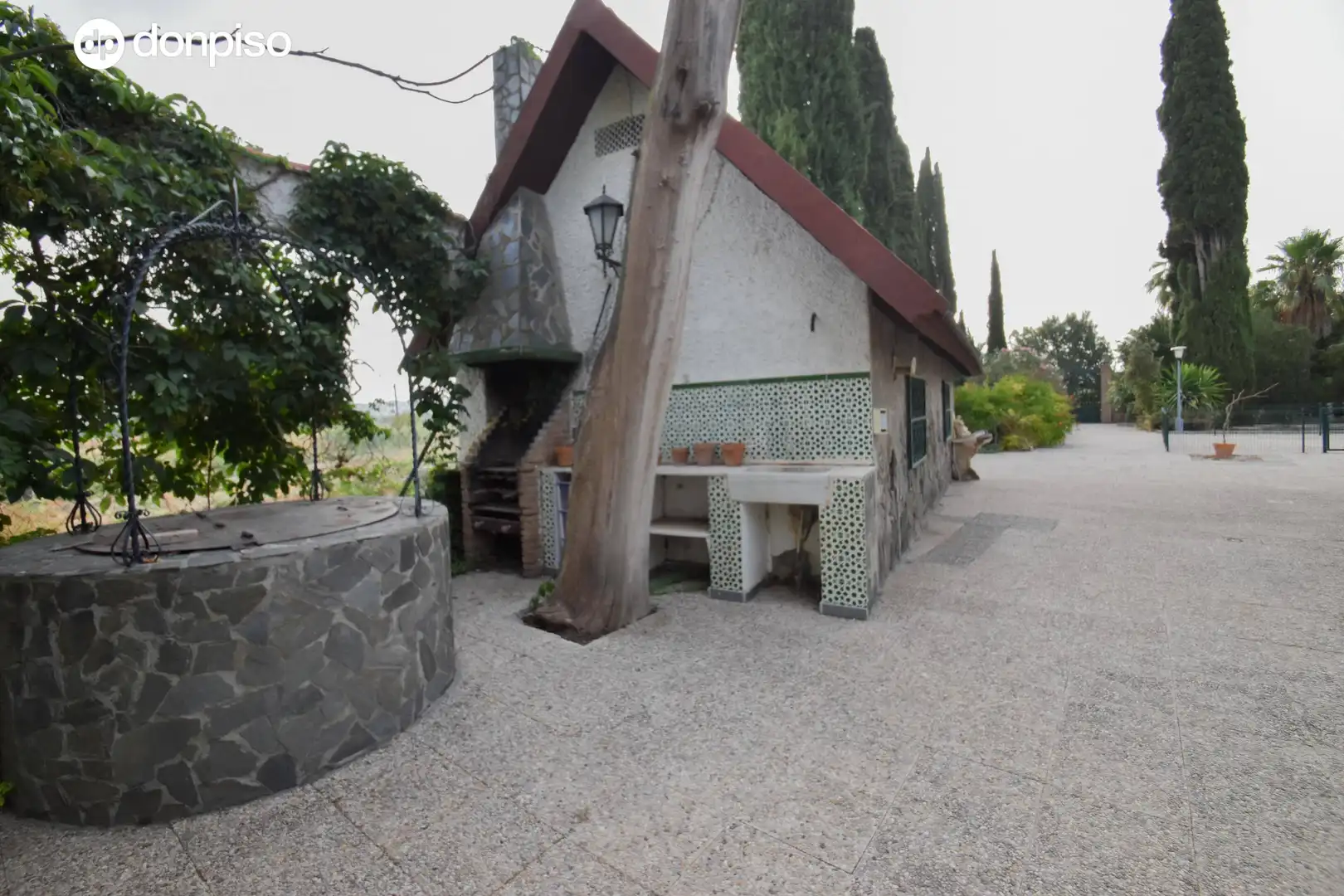 Vista exterior de Casa o xalet en venda en Chauchina amb Jardí privat, Parquet i Terrassa