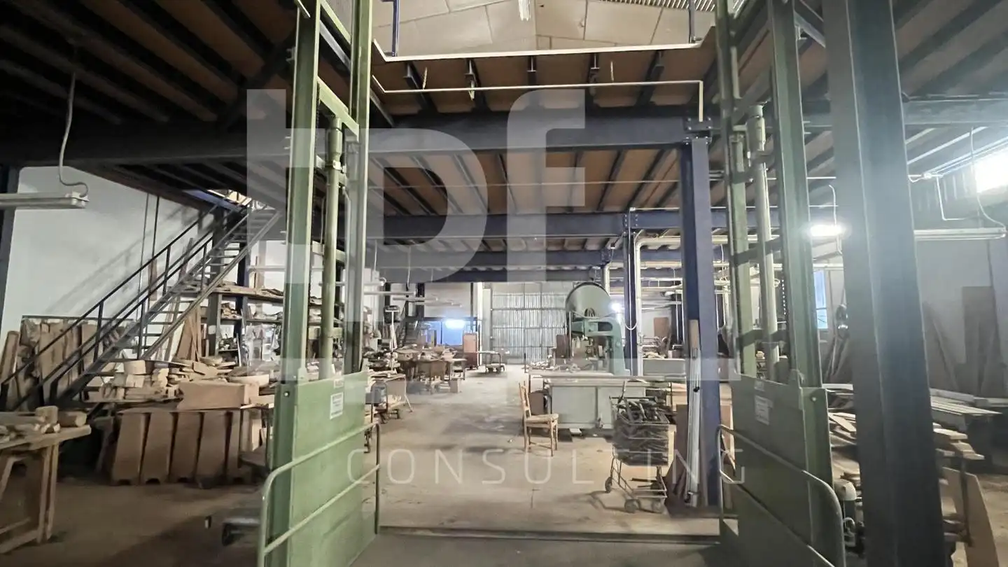 Terreny industrial en venda en Quart de Poblet