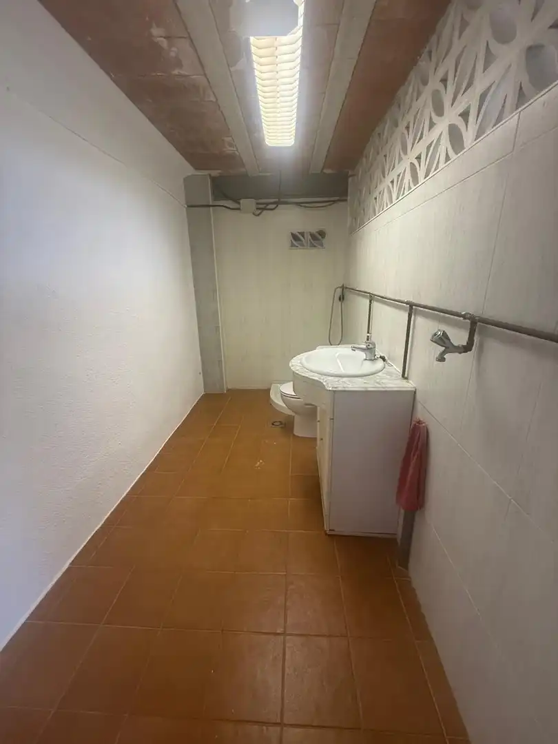Bany de Casa o xalet en venda en Vallgorguina amb Calefacció, Terrassa i Piscina