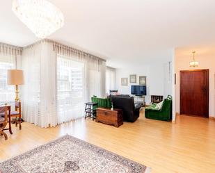 Living room of Flat for sale in  Madrid Capital  with Terrace and Balcony