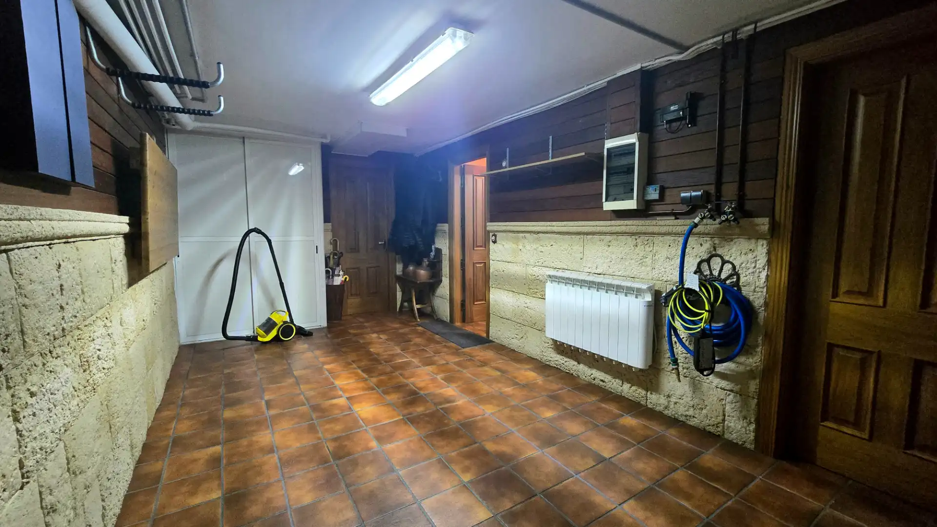Casa adosada en venta en Alcalá de Henares con Aire acondicionado, Calefacción y Jardín privado