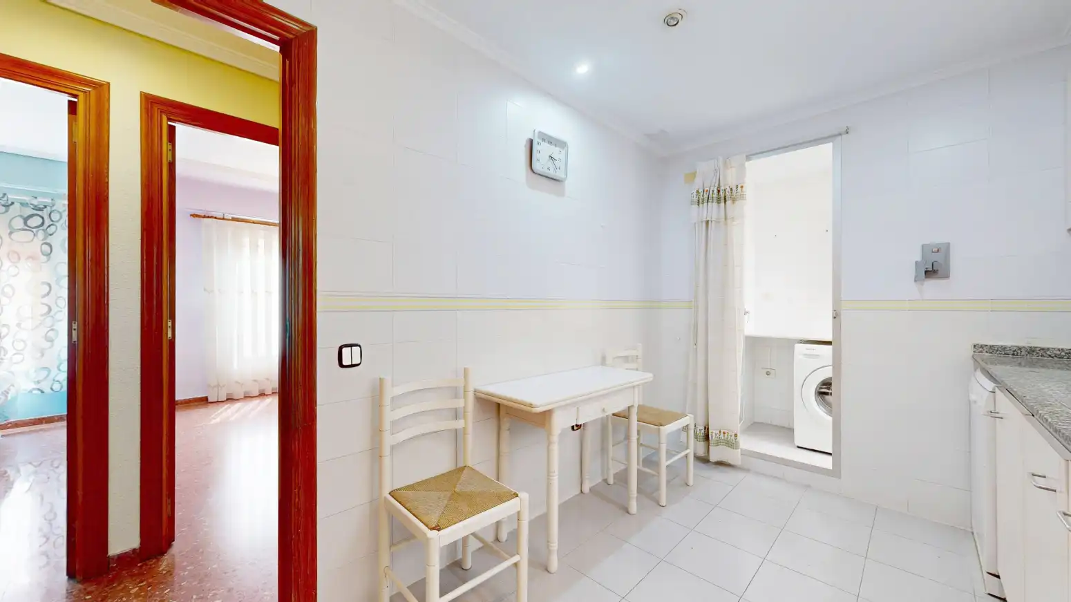 Habitación de Piso en venta en Torrent con Balcón