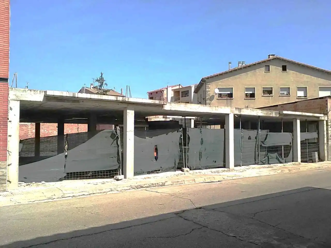 Gemischtgenutztes Gebäude zum Verkauf in Calle doña blanca