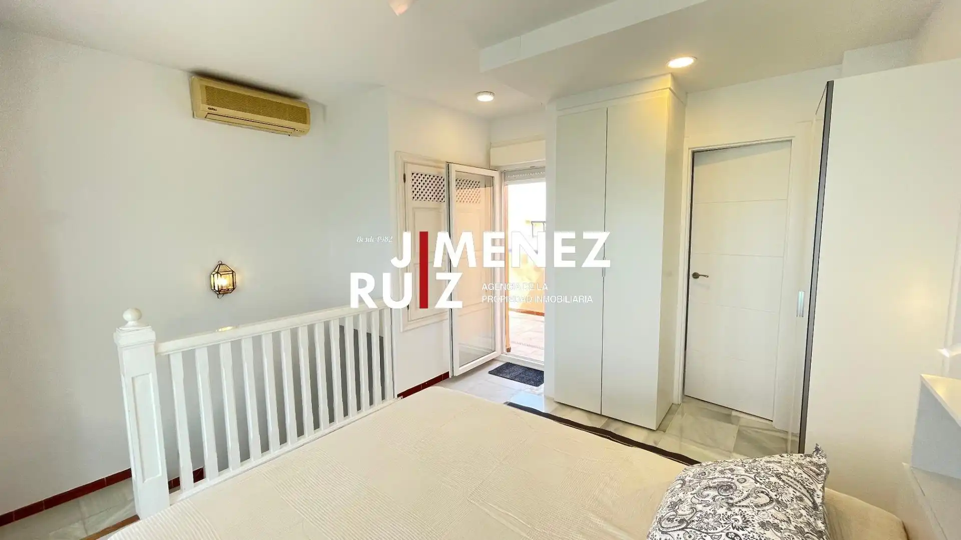 Schlafzimmer von Wohnung zur Miete in El Puerto de Santa María mit Klimaanlage, Terrasse und Balkon