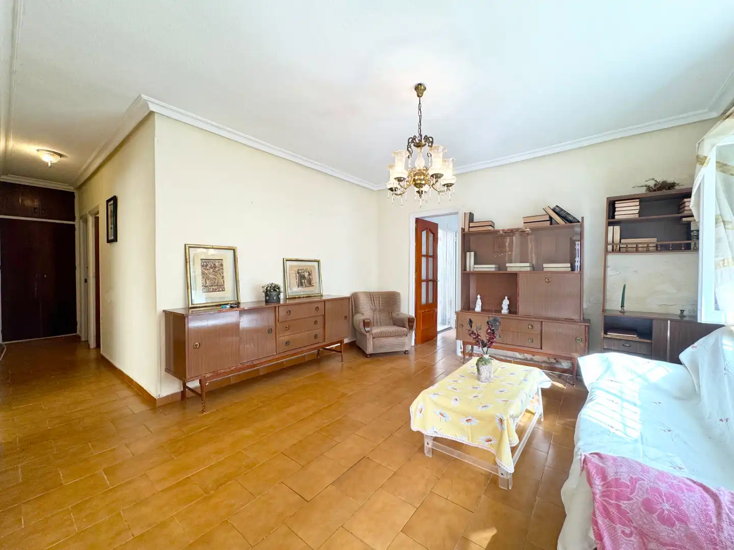 Casa aparellada en venda a Calle Antonio Trucharte, imagen 5