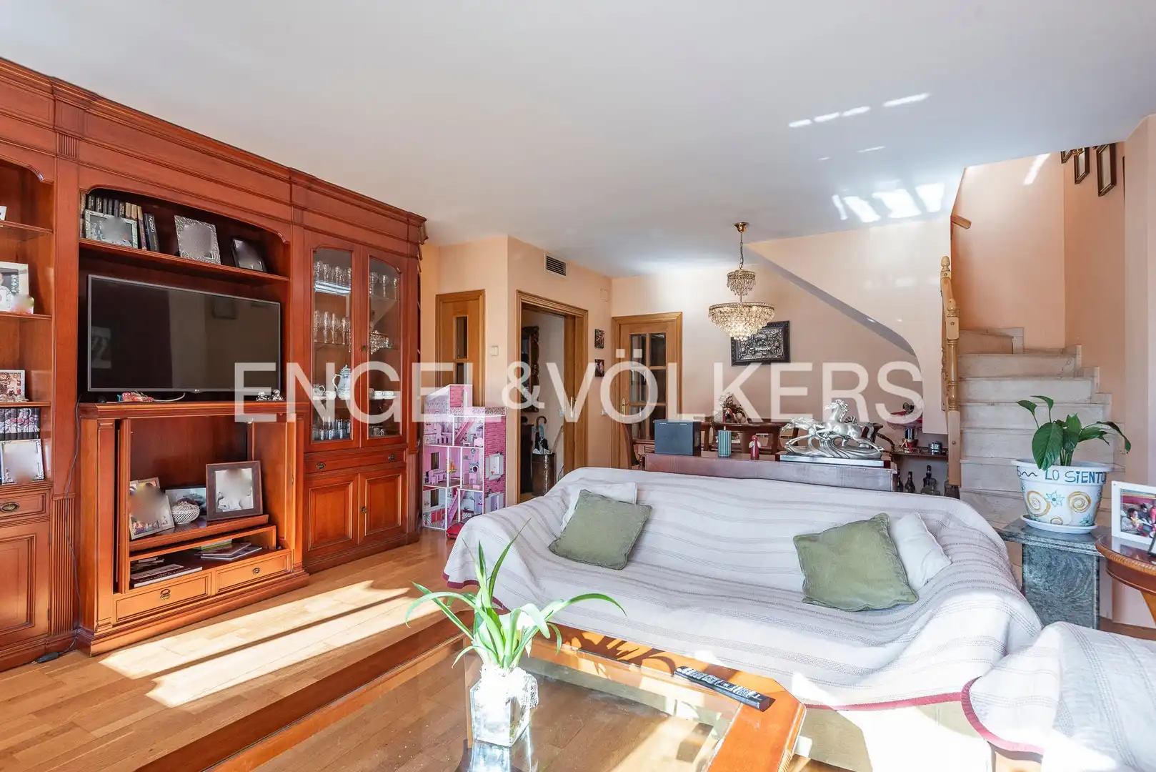 Sala de estar de Ático en venta en Sant Joan Despí con Aire acondicionado, Calefacción y Parquet