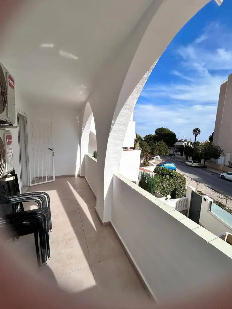 Terraza de Apartamento en venta en Orihuela con Aire acondicionado y Amueblado