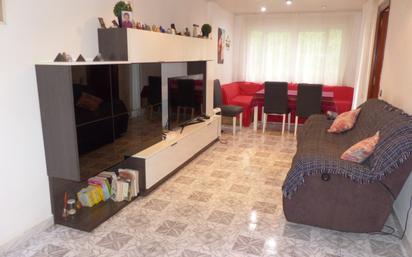 Living room of Flat for sale in  Barcelona Capital  with Air Conditioner and Balcony