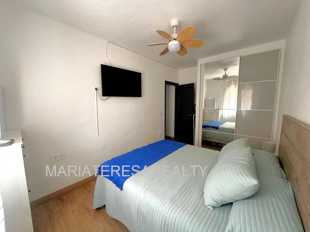Habitación de Planta baja en venta en Los Alcázares con Aire acondicionado, Terraza y Amueblado