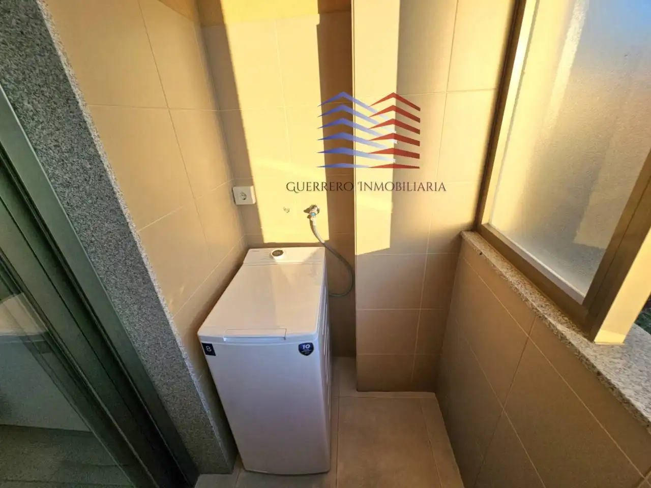 Wohnung zur Miete in Ourense Capital  mit Heizung, Parkett und Abstellraum