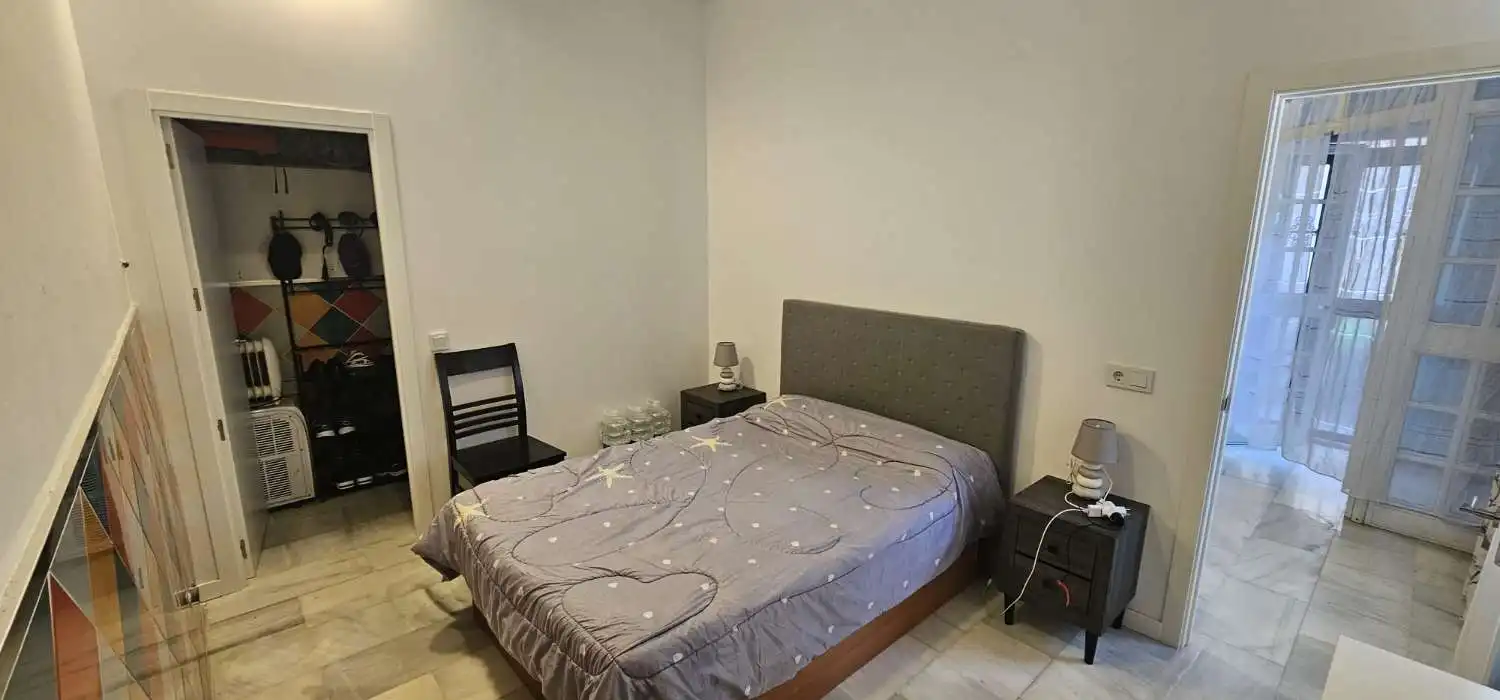 Dormitori de Apartament en venda en Fuengirola amb Aire condicionat, Calefacció i Moblat