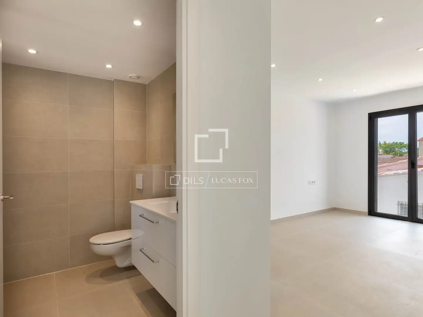 Chalet con piscina en venta en Requesens, imagen 18