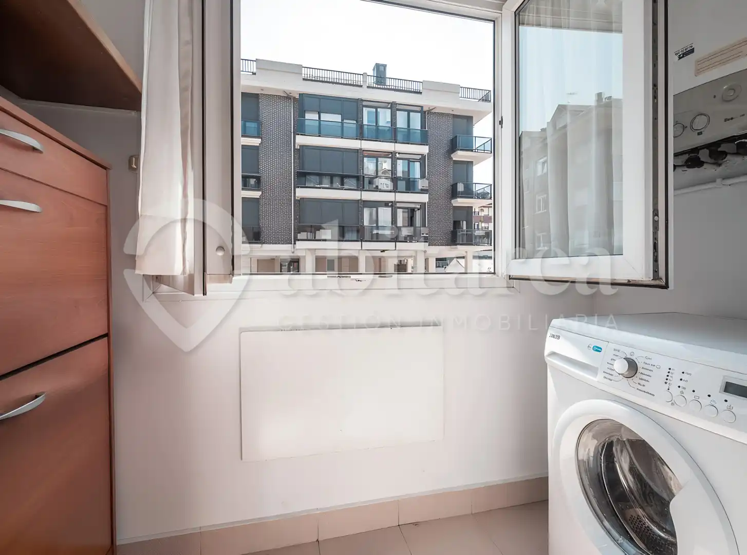 Terrassa de Pis en venda en Camargo amb Calefacció, Parquet i Terrassa