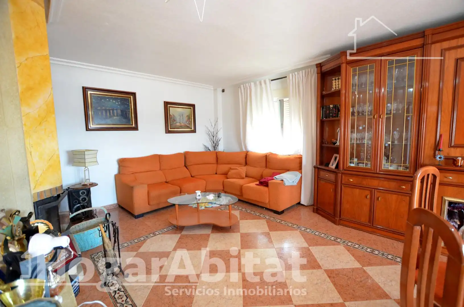 Sala d'estar de Casa o xalet en venda en Alicante / Alacant amb Calefacció, Jardí privat i Terrassa