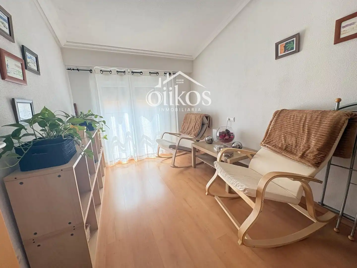 Flat with terrace for sale in Moriscos, imagen 2