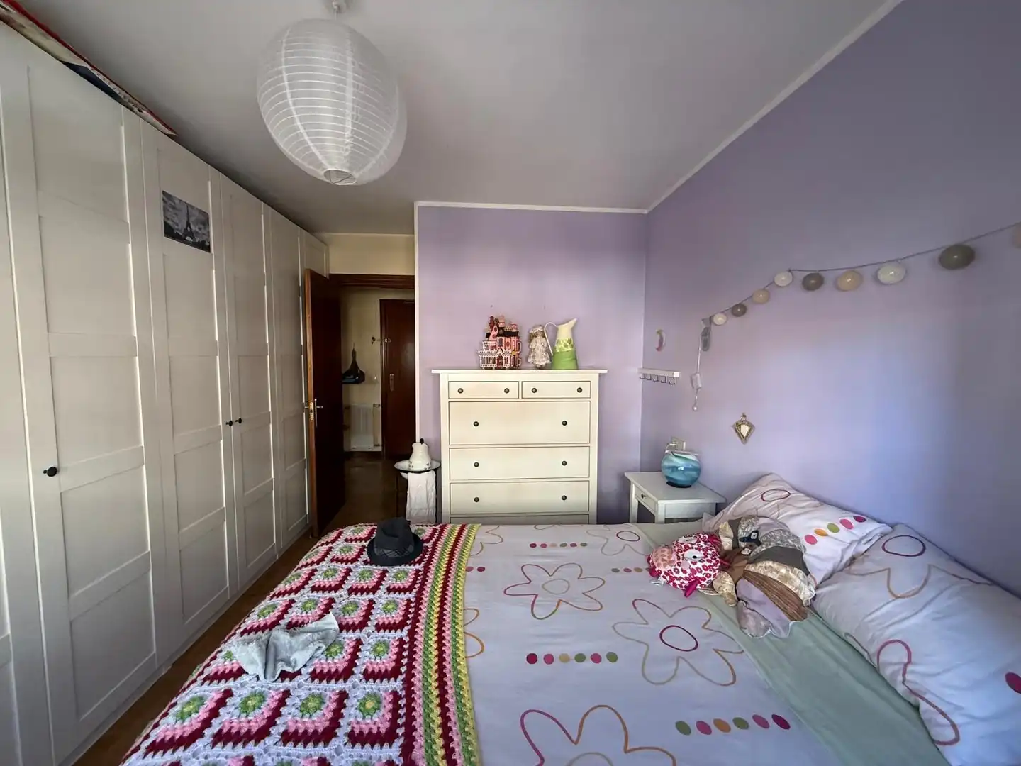 Habitación de Piso en venta en Oviedo  con Calefacción, Trastero y Amueblado