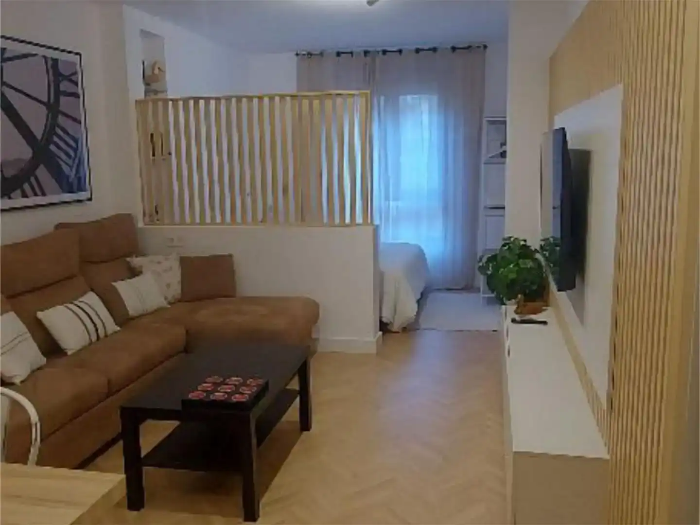 Dormitori de Pis de lloguer en Santander amb Parquet, Moblat i Forn