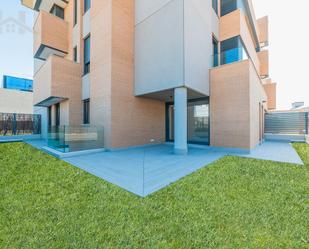 Exterior view of Planta baja for sale in Majadahonda  with Air Conditioner