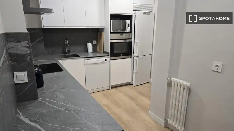 Kitchen of Flat for rent in Chamartín