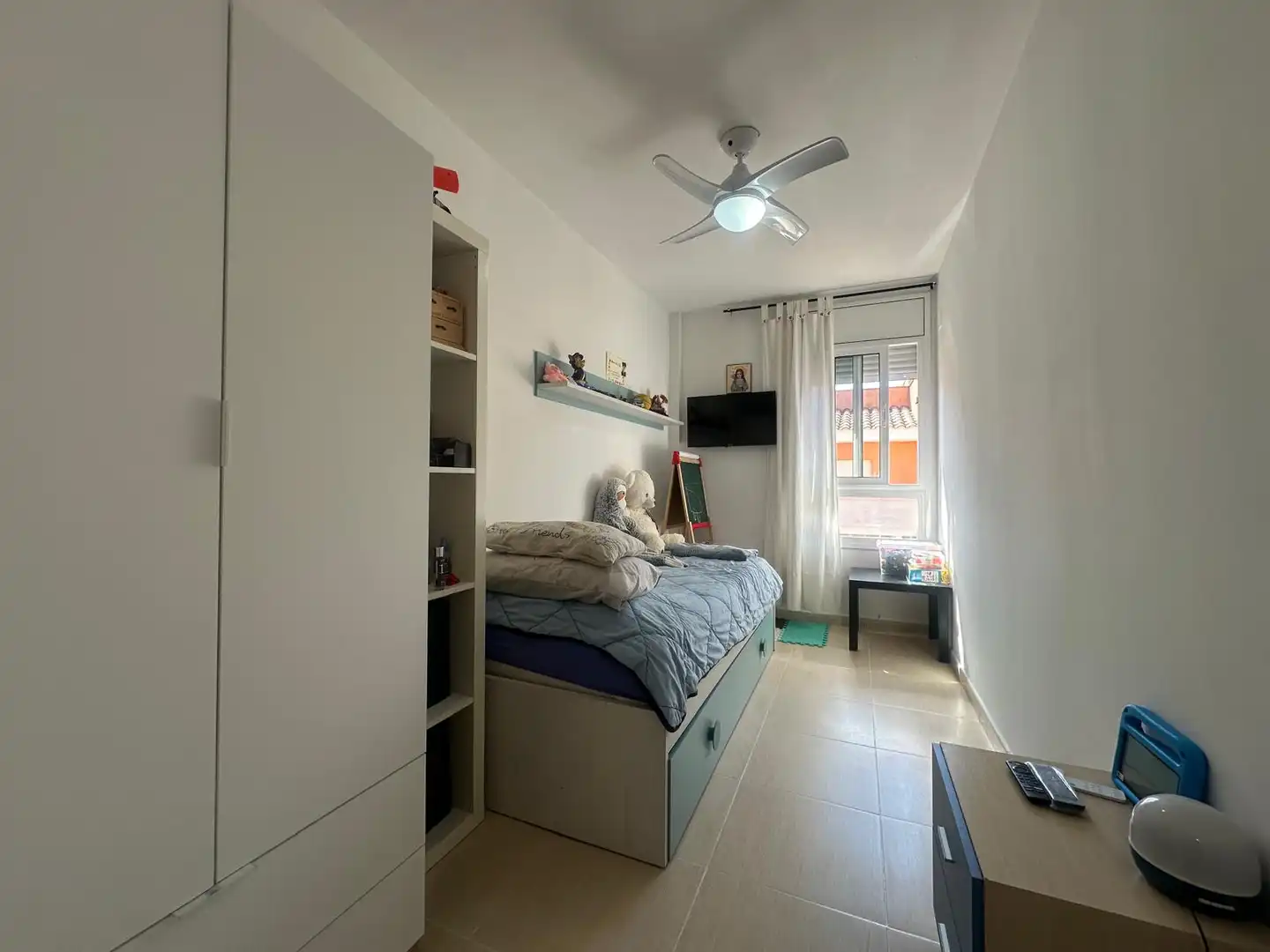 Bedroom of Flat for sale in Vandellòs i l'Hospitalet de l'Infant  with Air Conditioner, Furnished and Oven