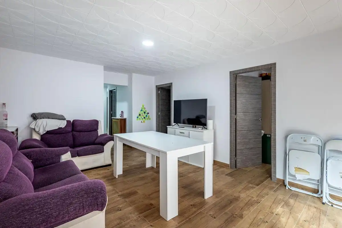 Living room of Flat for sale in Granada  with Heating and Terrace