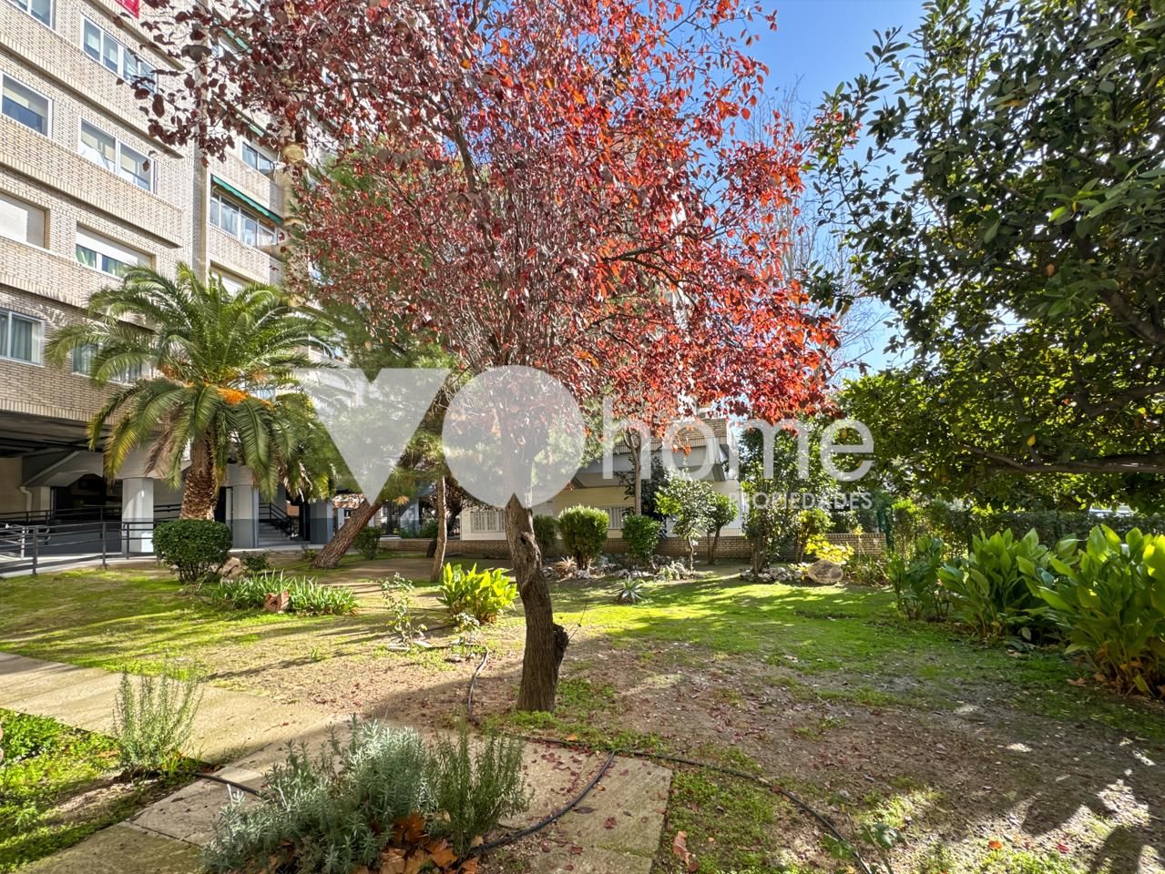 Garden of Flat for sale in  Madrid Capital  with Heating and Parquet flooring