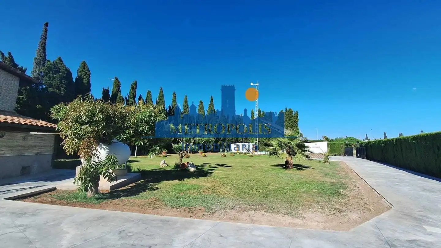 Casa o chalet en venta en Burriana / Borriana con Aire acondicionado, Jardín privado y Terraza