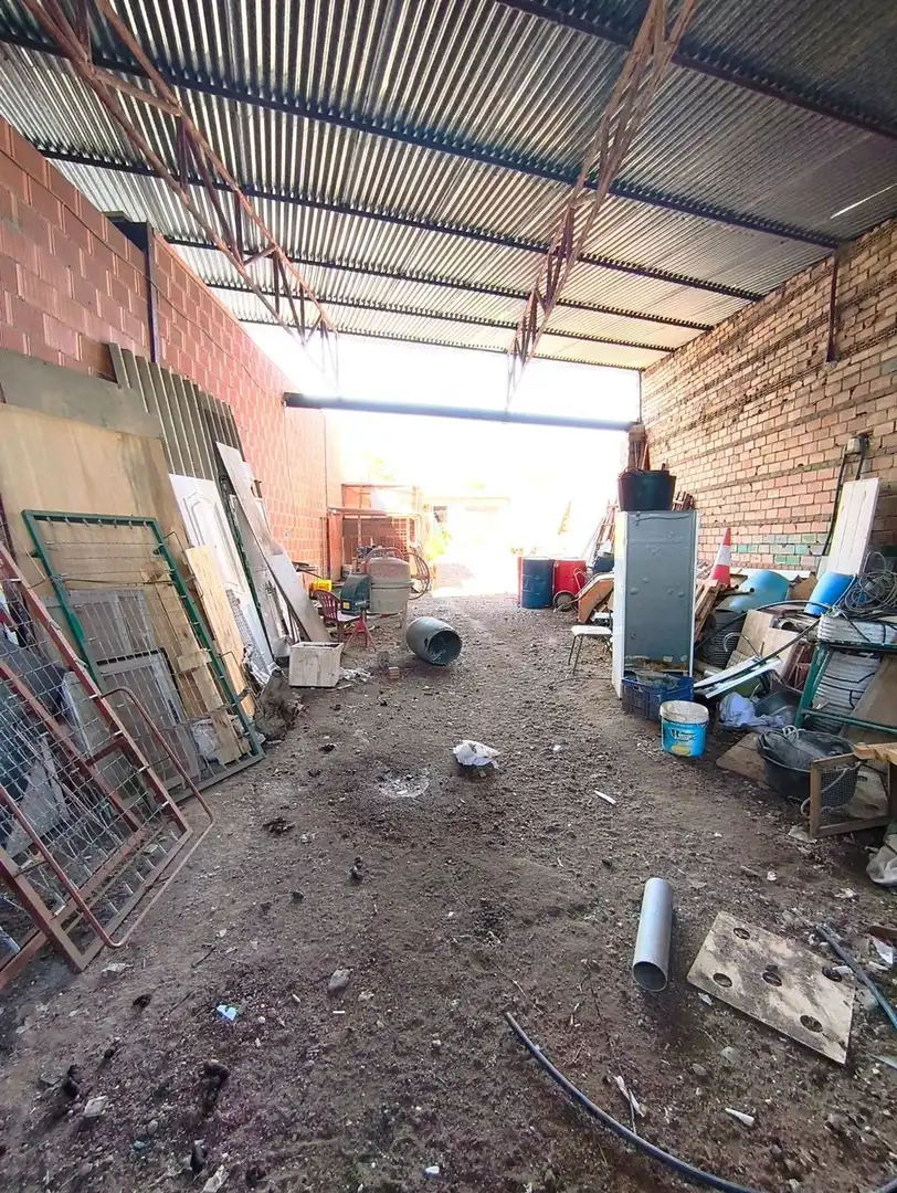 Industrial building for sale in Trabajo, imagen 2