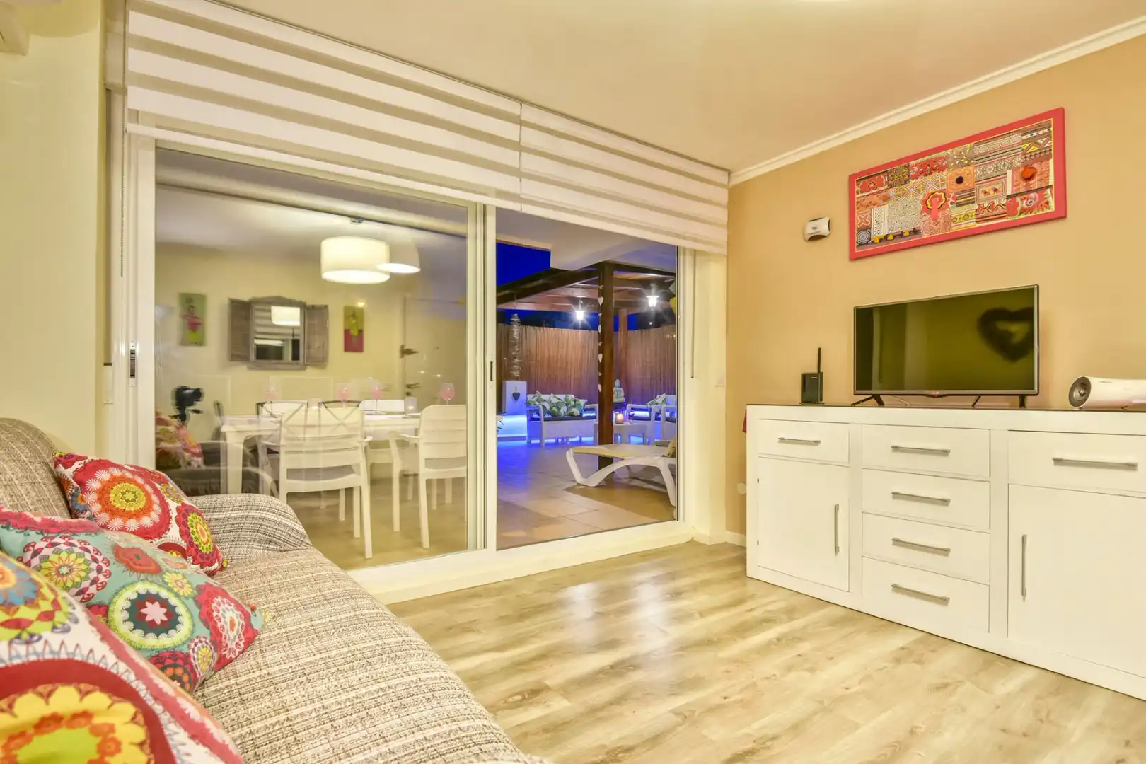 Piso con ascensor en venta en Avenida Rosa de los Vientos, imagen 3