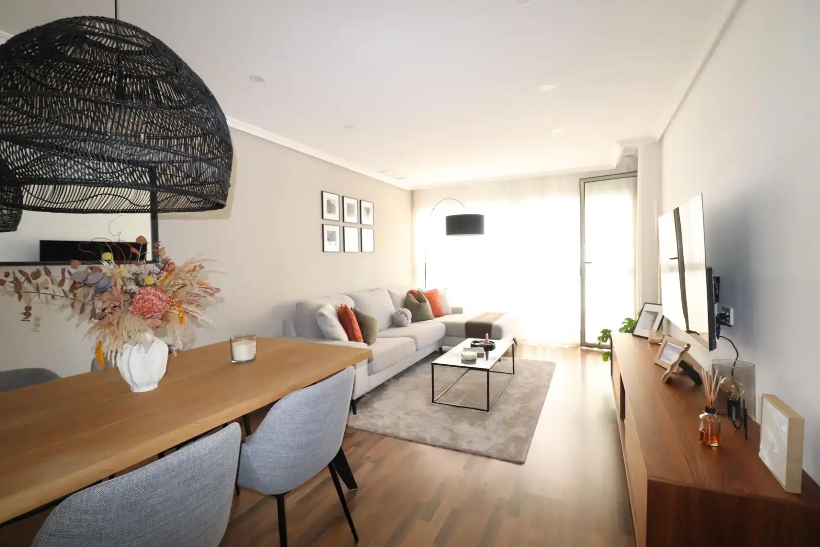 Sala de estar de Piso en venta en Petrer con Aire acondicionado, Trastero y Balcón
