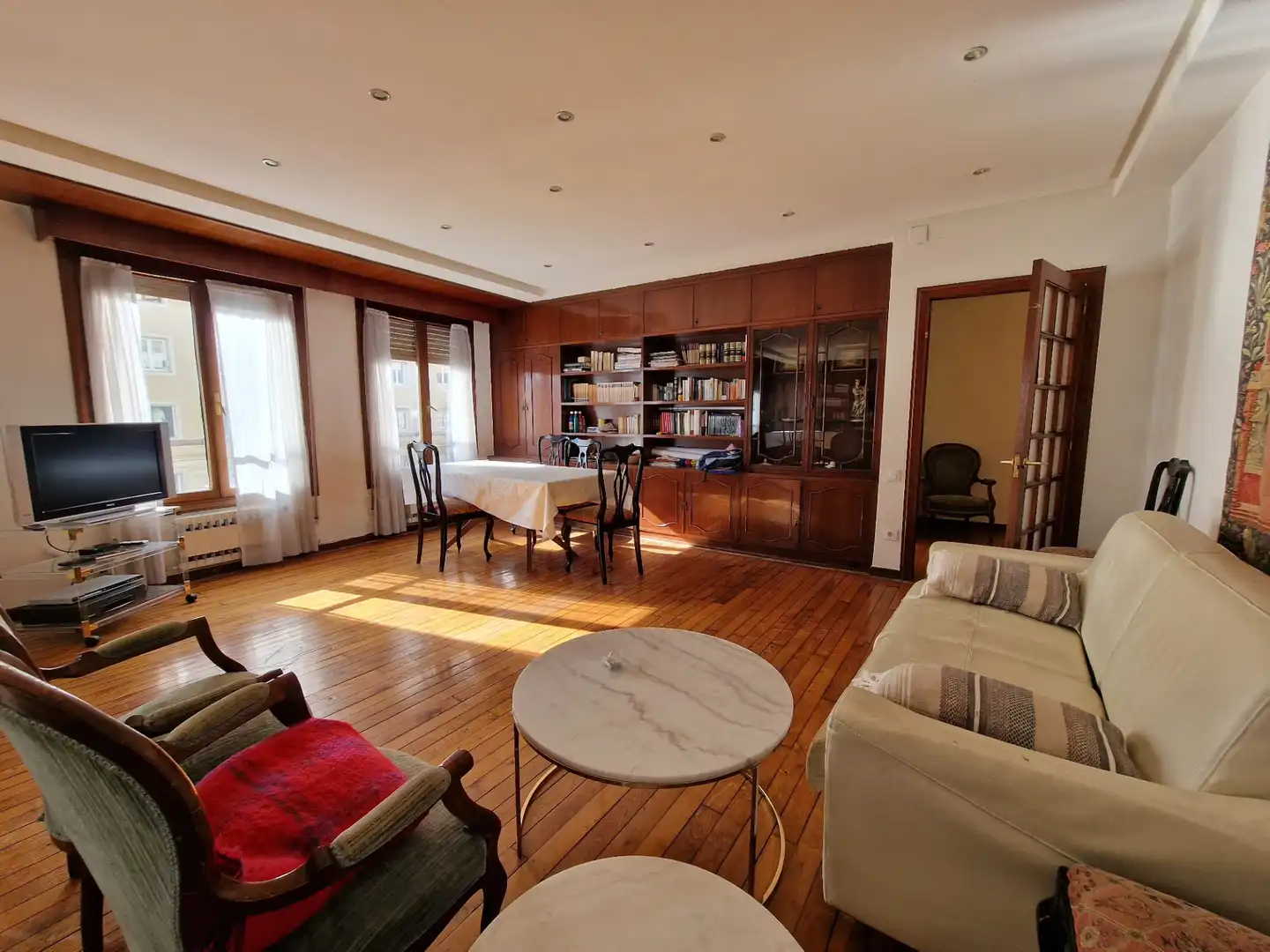 Piso en venta en Calle Calvo Sotelo, Centro - Ayuntamiento