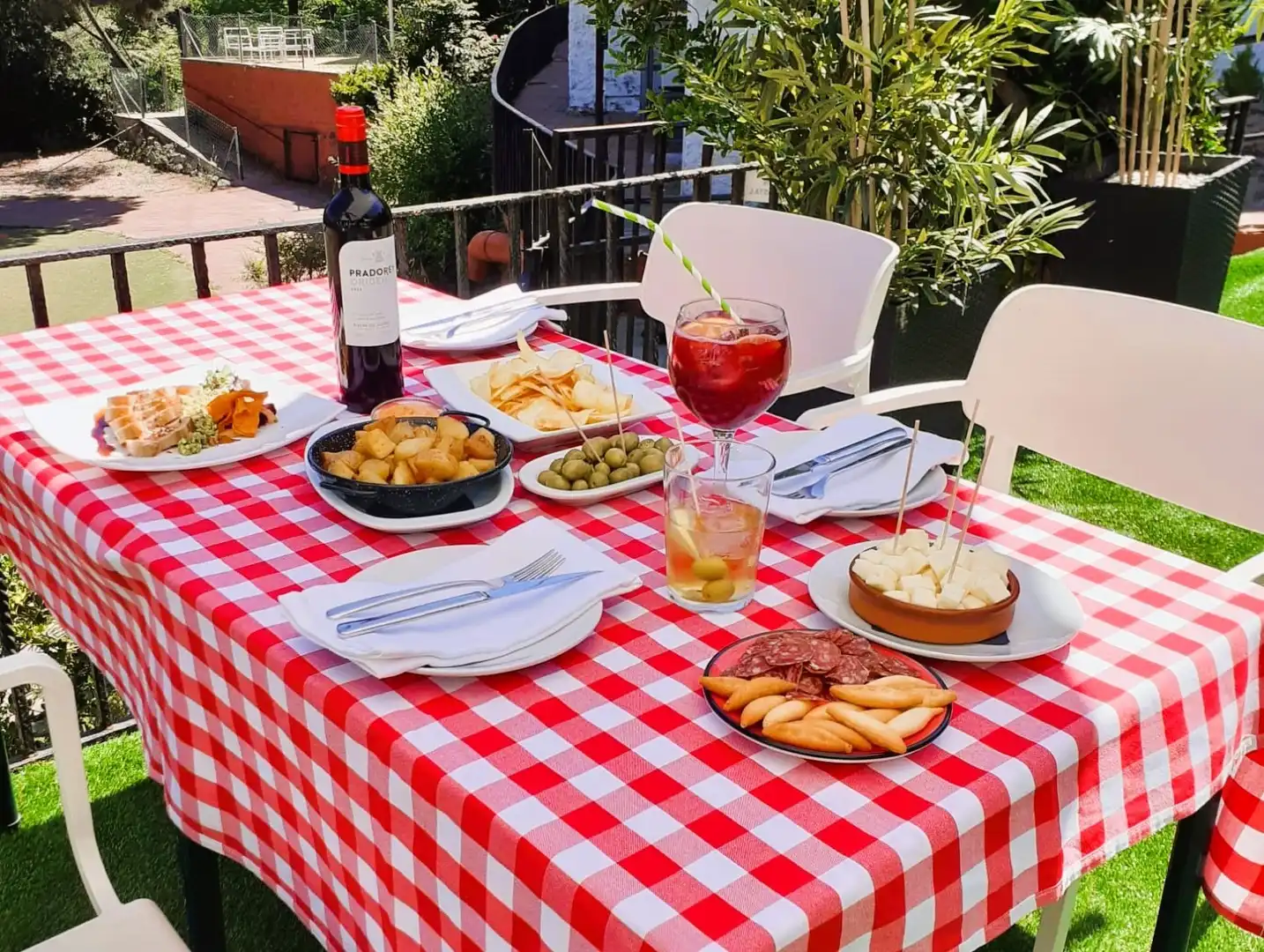 Local en traspaso en Sant Cugat del Vallès con Aire acondicionado, Terraza y Amueblado