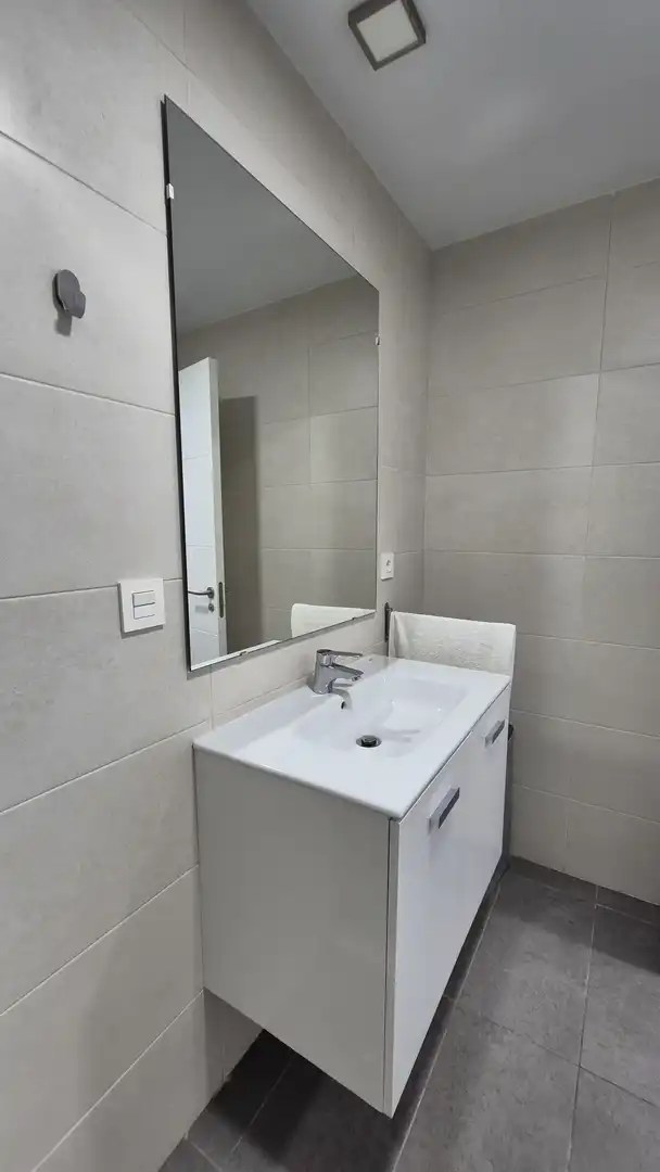 Bathroom of Ground floor for rent in Marbella  with Air Conditioner, Terrace and Storage room