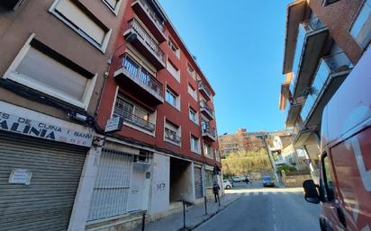 Vista exterior de Pis en venda en Montcada i Reixac