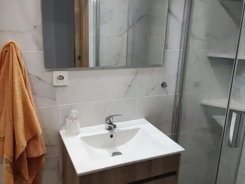 Bathroom of Flat for share in San Bernardo - Carmelitas - Campus