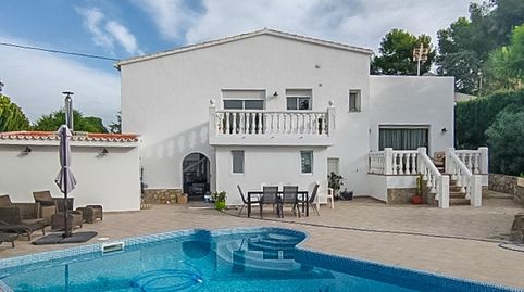 Villa en Cap Martí, Jávea con vistas al mar y casa de invitados