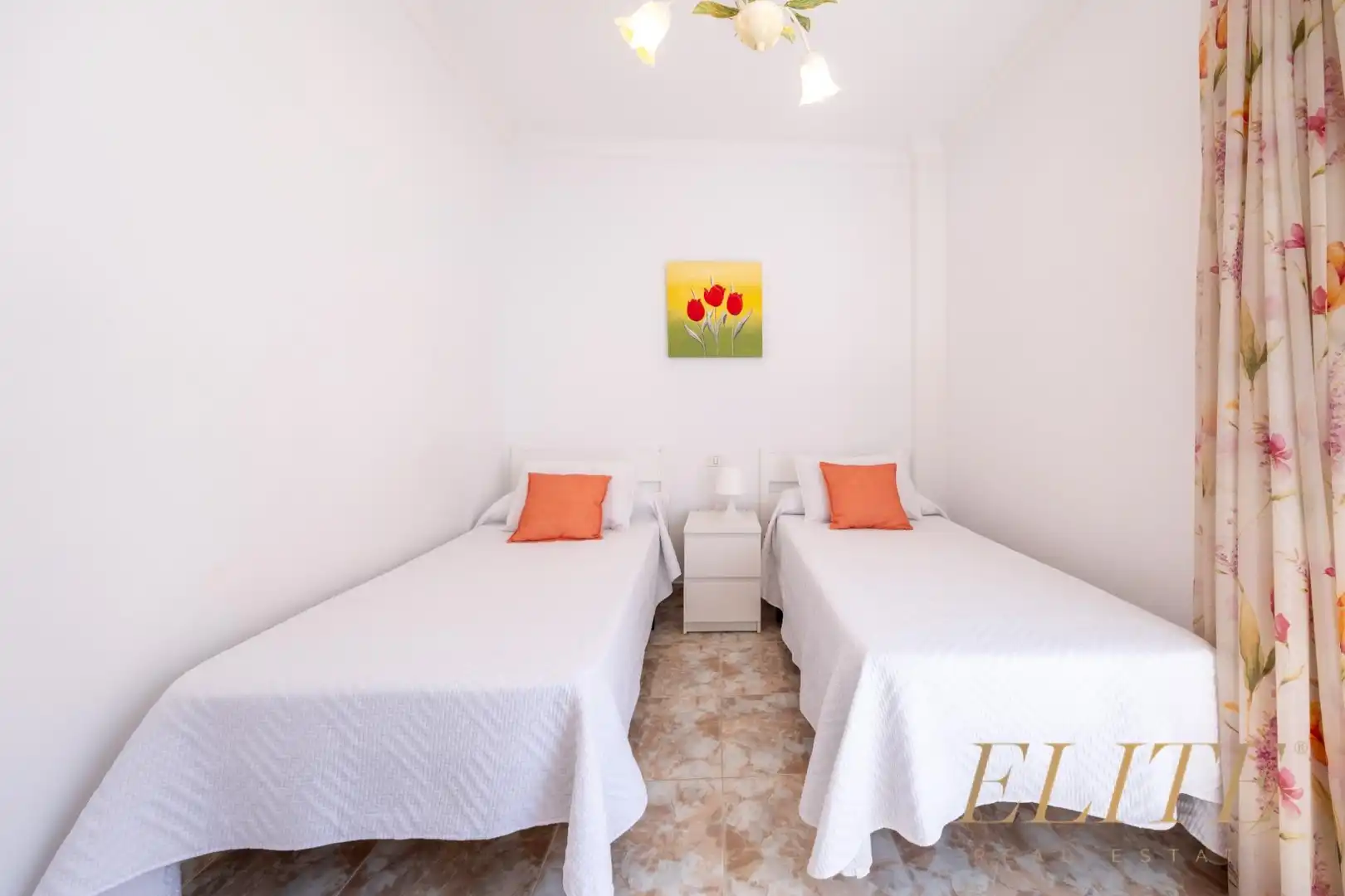 Schlafzimmer von Gebäude zum Verkauf in Mogán