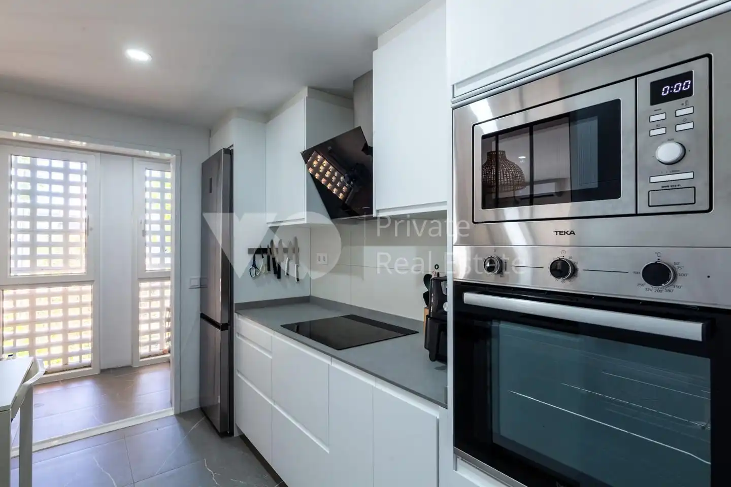 Kitchen of Flat for sale in Villanueva del Pardillo  with Air Conditioner, Heating and Parquet flooring