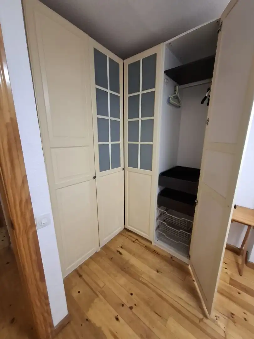 Schlafzimmer von Wohnungen zur Miete in Torremolinos mit Terrasse, Abstellraum und Möbliert