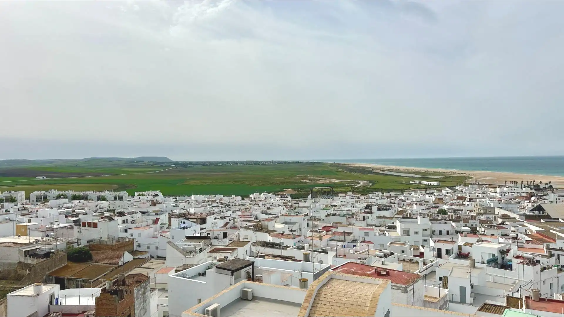 Vista exterior de Pis en venda en Conil de la Frontera amb Terrassa i Moblat
