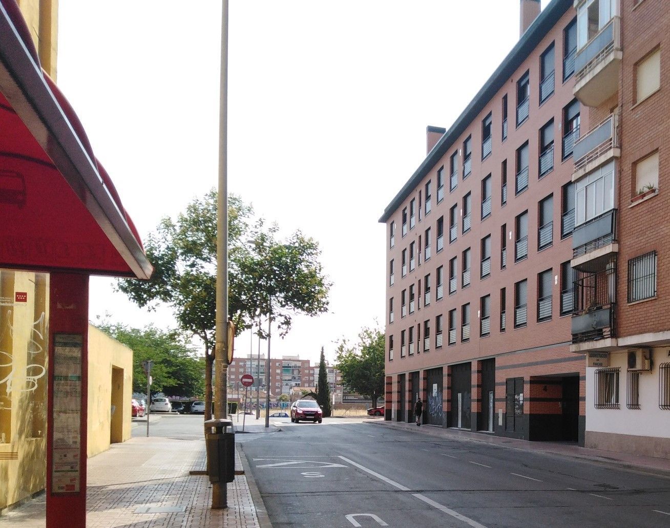 Exterior view of Premises for sale in Alcalá de Henares