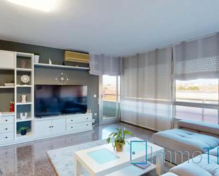 Living room of Flat for sale in Sabadell  with Air Conditioner, Heating and Balcony