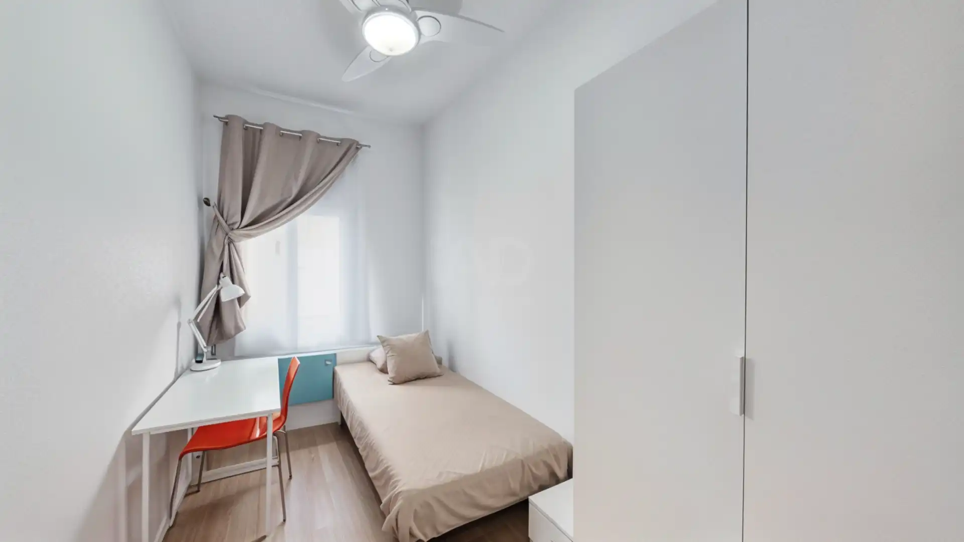 Habitación de Piso en venta en Barcelona con Aire acondicionado
