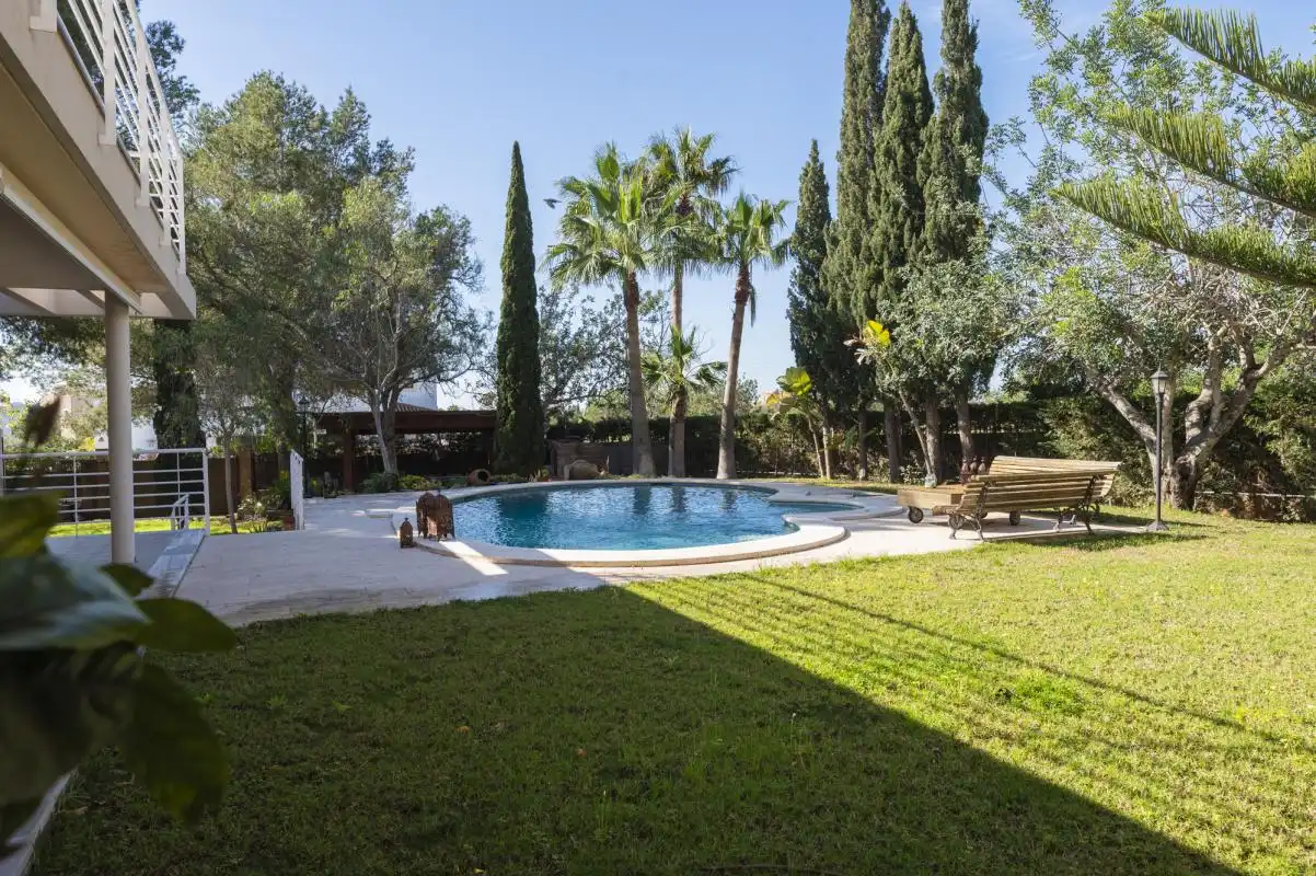 Piscina de Casa o chalet de alquiler en Sant Josep de sa Talaia con Aire acondicionado, Calefacción y Jardín privado