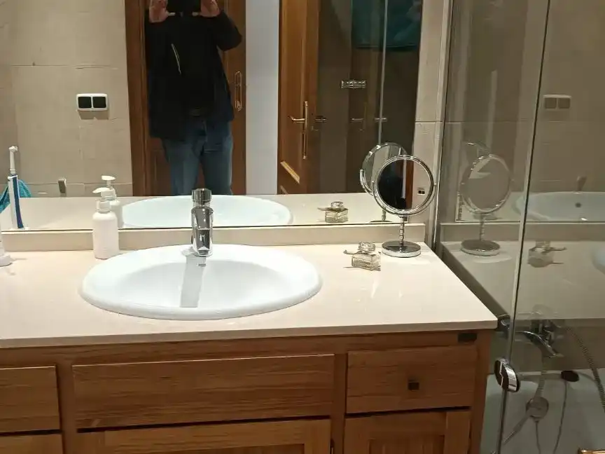 Bany de Apartament en venda en Marbella amb Aire condicionat, Piscina i Balcó