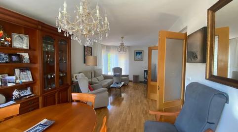 Foto 4 von Einfamilien-Reihenhaus zum Verkauf in Cardeñadijo, Burgos